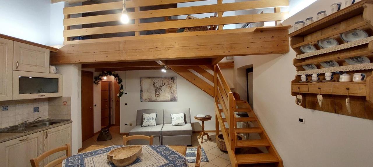 Loft Della Perpetua Di Casa Bernardi, Fuga Romantica Petfriendly Montagnaga  Zewnętrze zdjęcie