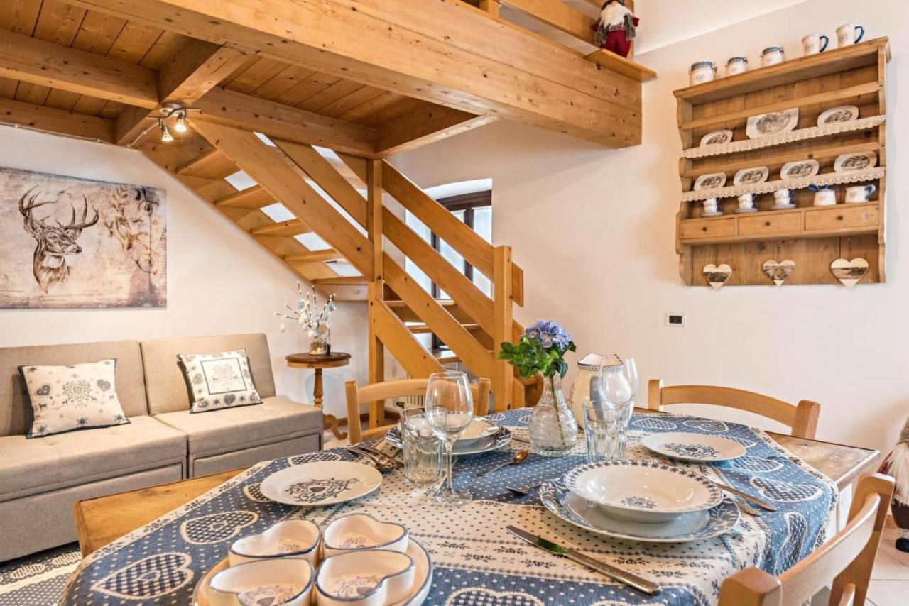 Loft Della Perpetua Di Casa Bernardi, Fuga Romantica Petfriendly Montagnaga  Zewnętrze zdjęcie