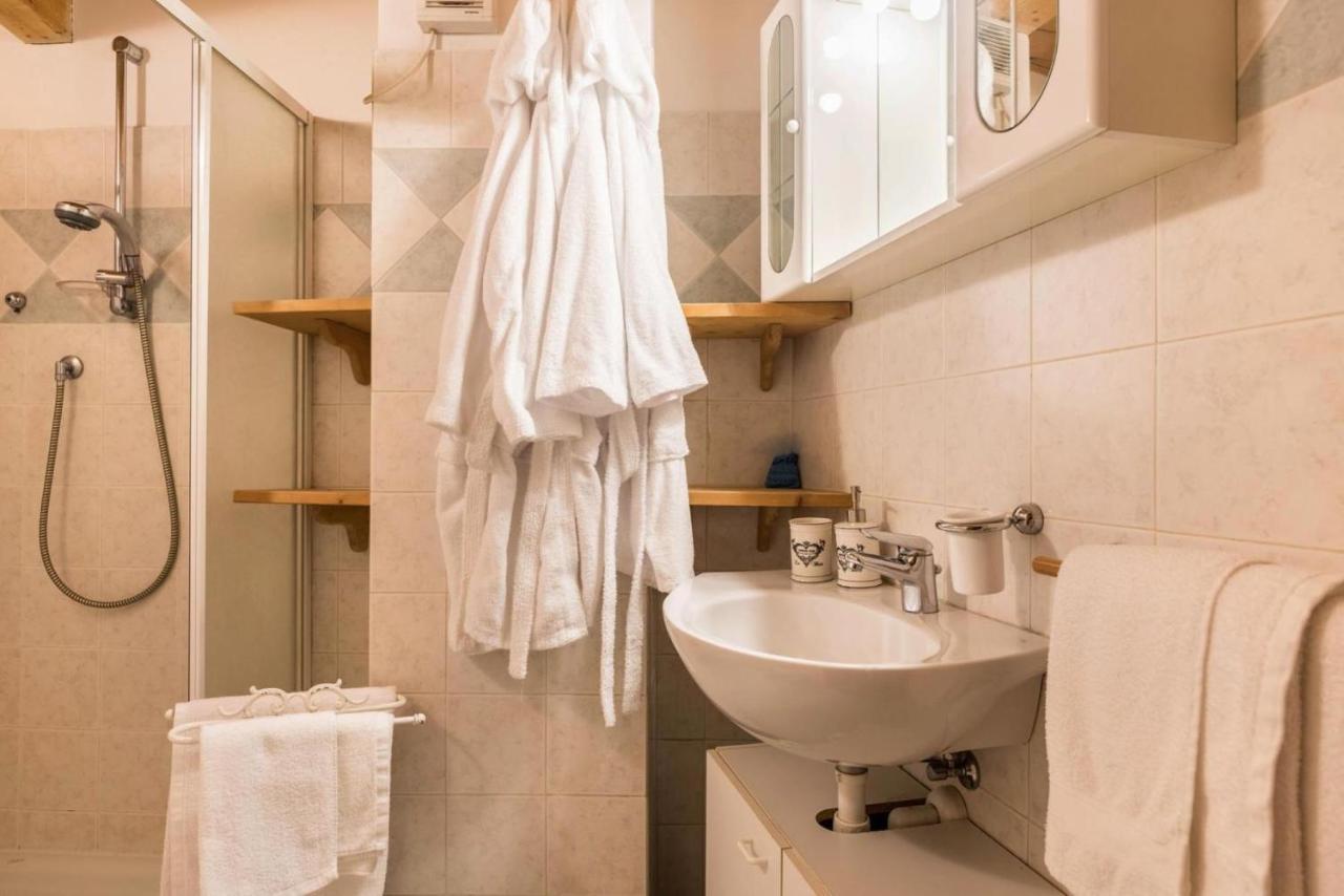 Loft Della Perpetua Di Casa Bernardi, Fuga Romantica Petfriendly Montagnaga  Zewnętrze zdjęcie