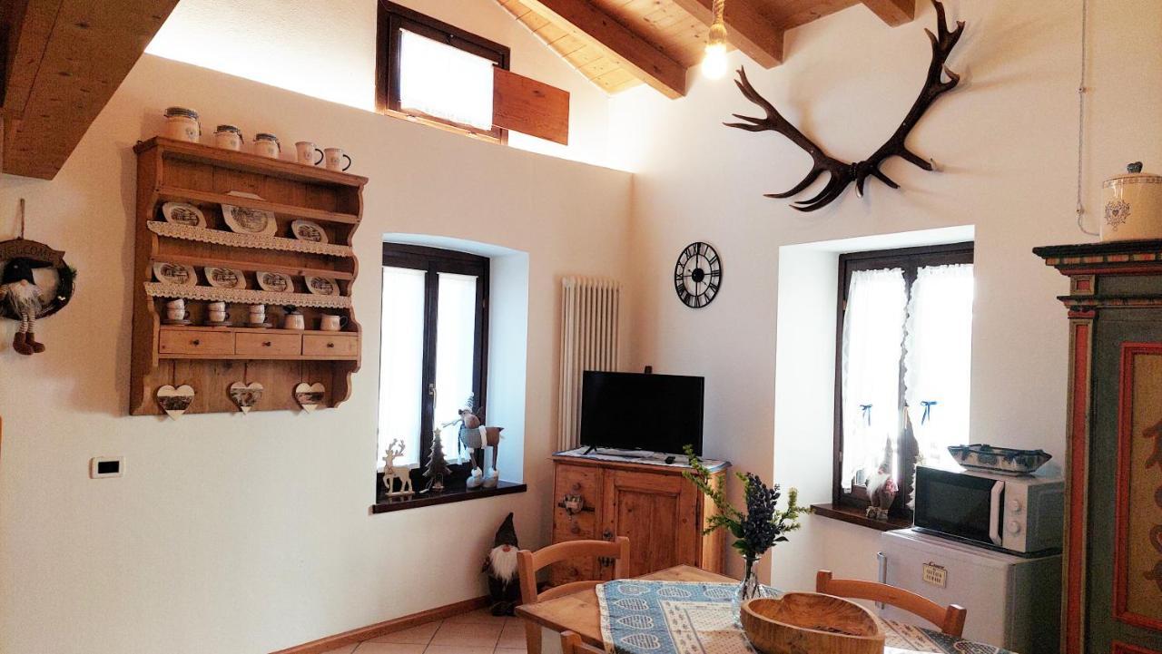 Loft Della Perpetua Di Casa Bernardi, Fuga Romantica Petfriendly Montagnaga  Zewnętrze zdjęcie
