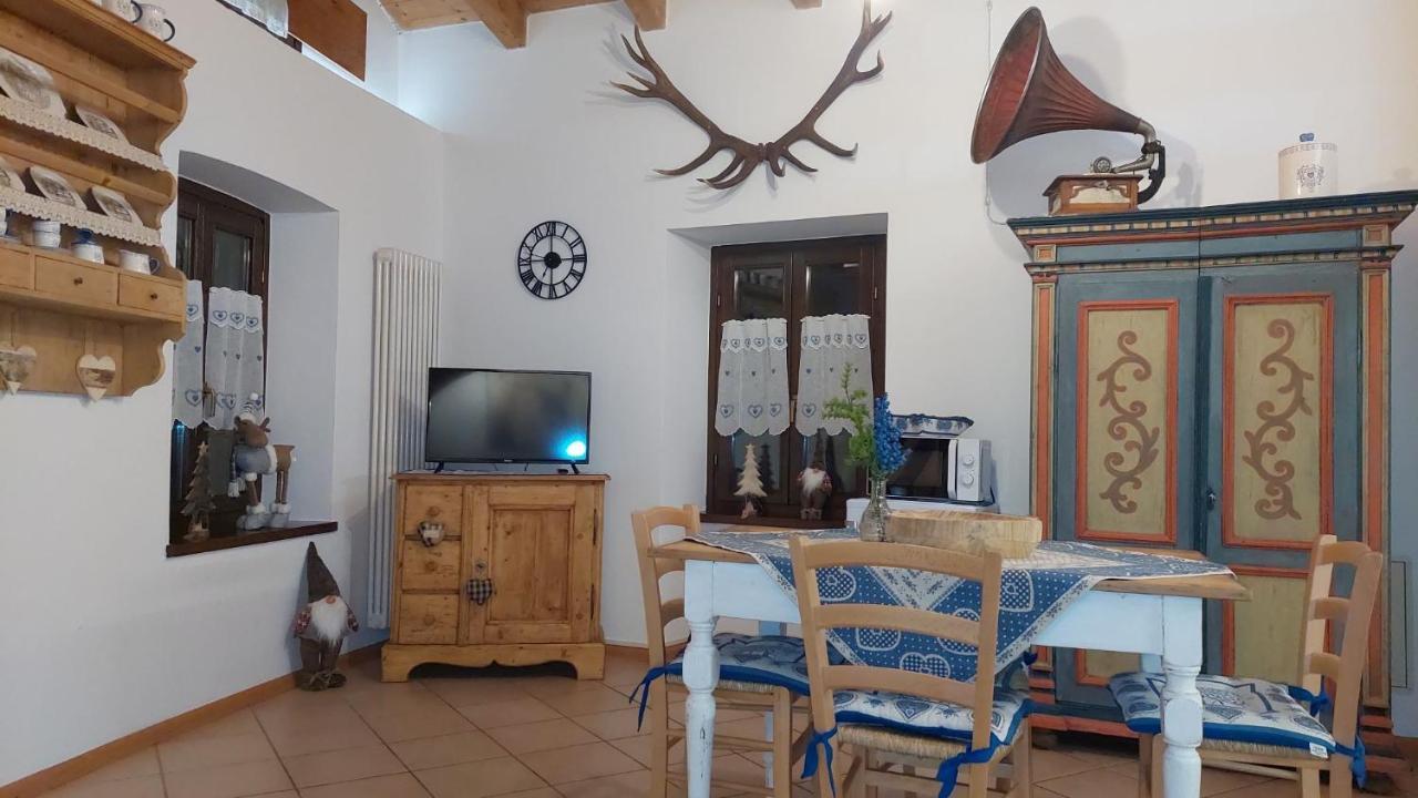 Loft Della Perpetua Di Casa Bernardi, Fuga Romantica Petfriendly Montagnaga  Zewnętrze zdjęcie